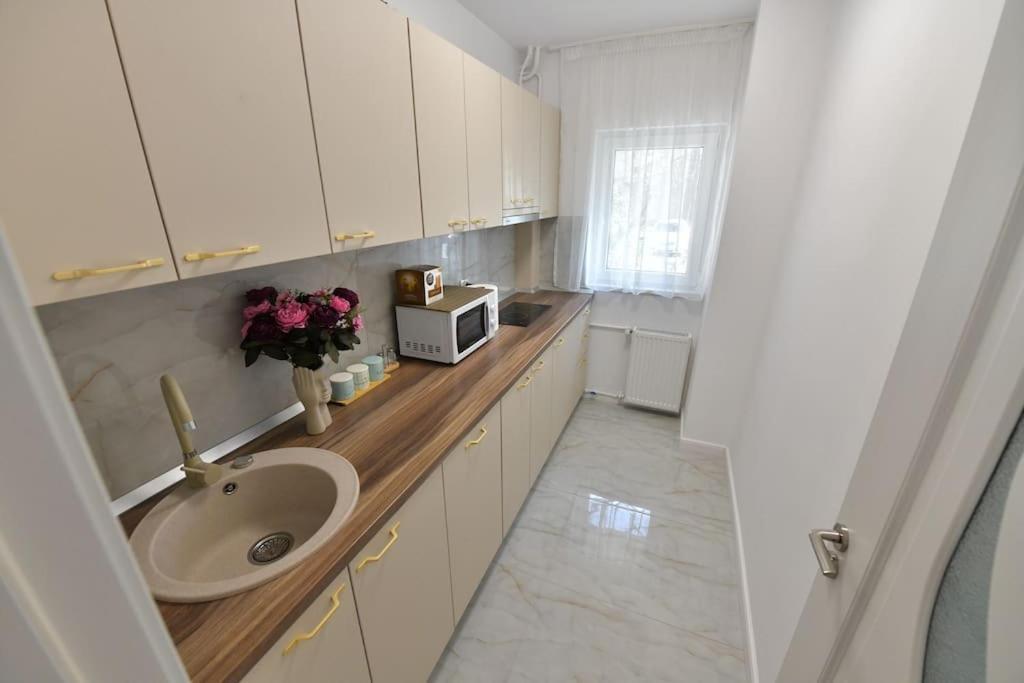 Апартаменты Luxury Studio / Ghencea Бухарест Экстерьер фото